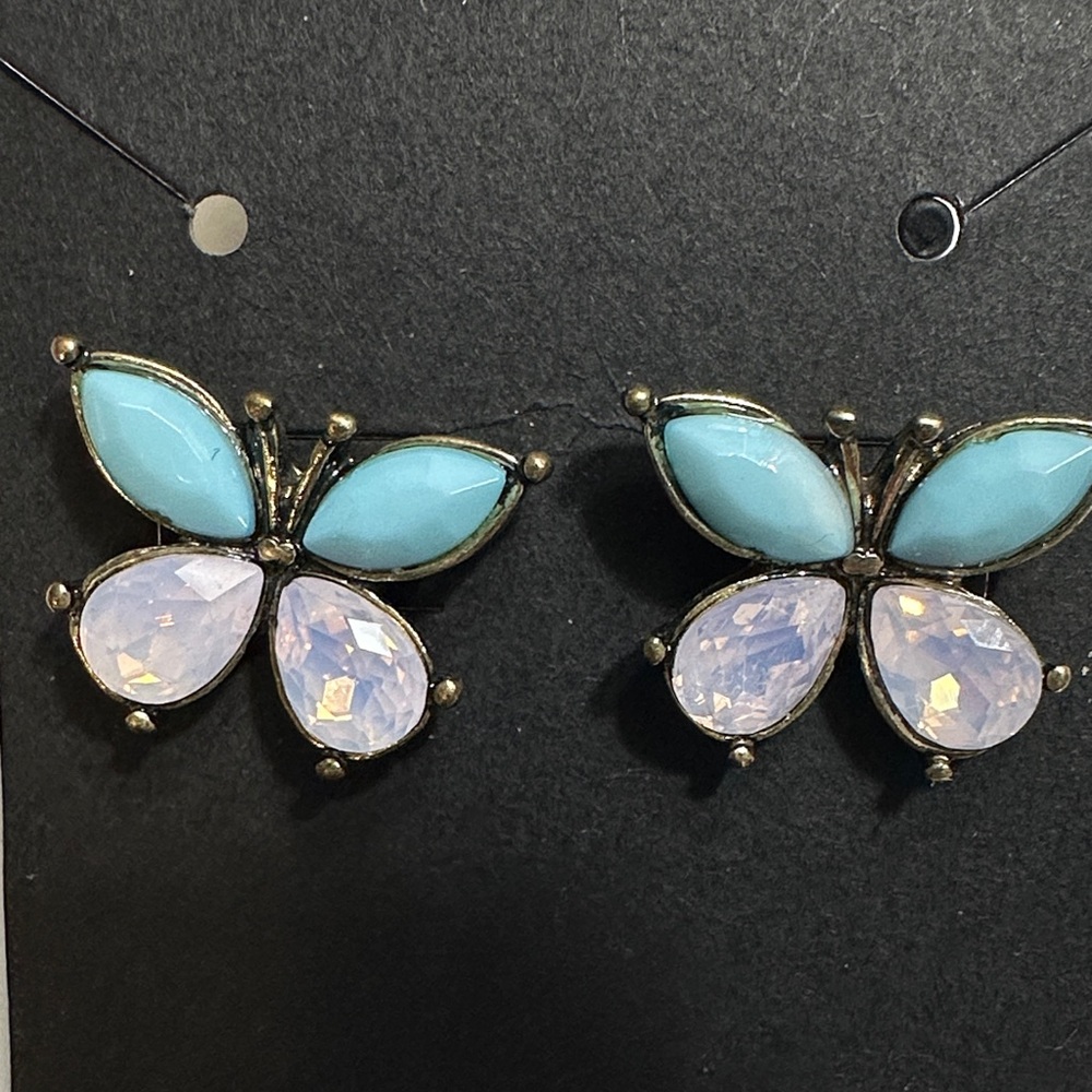 85- Betsey Johnson Butterfly Earrings in Blue and Pink Faceted Bead